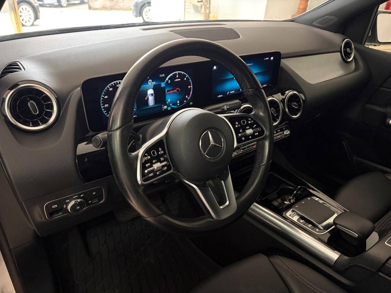 MERCEDES CLASSE B 180 d BUSINESS EXTRA