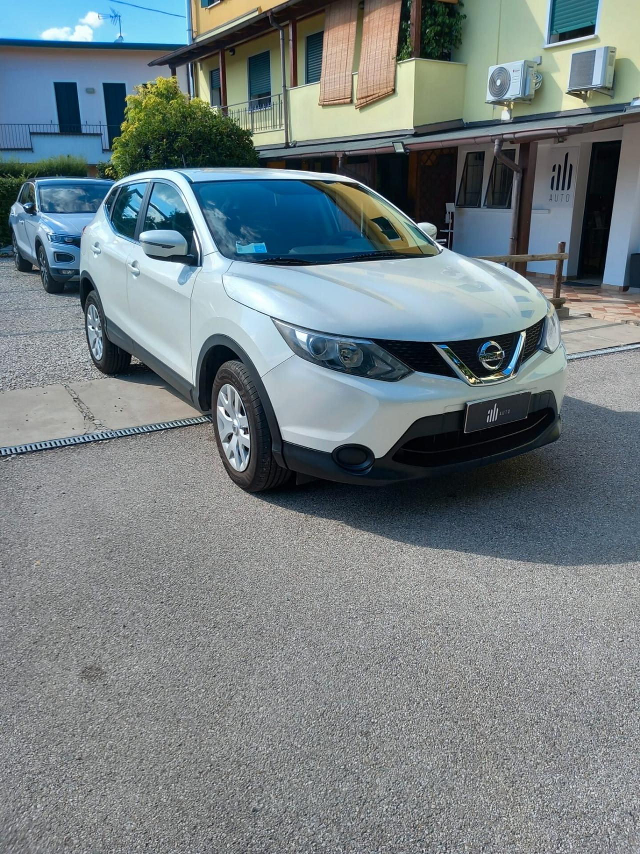 Nissan Qashqai 1.5 dCi Visia