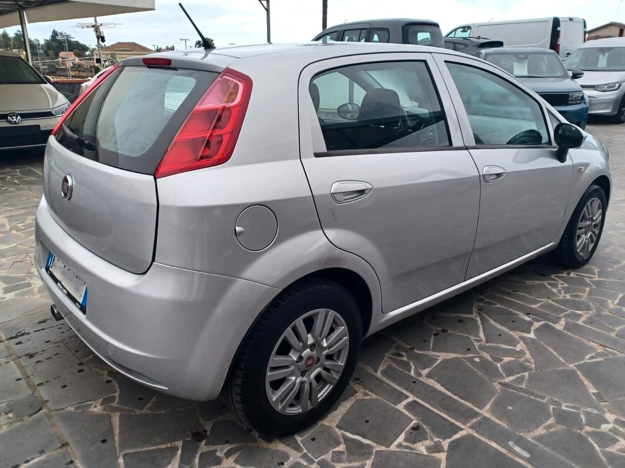 Fiat Punto 1.3 MJT II S&S 95 CV 5 porte Lounge