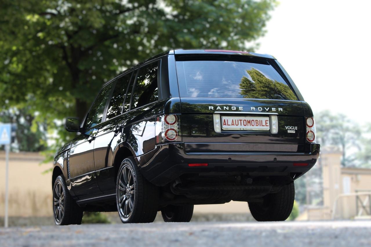 Land Rover Range Rover Range Rover 4.4 TDV8 Vogue