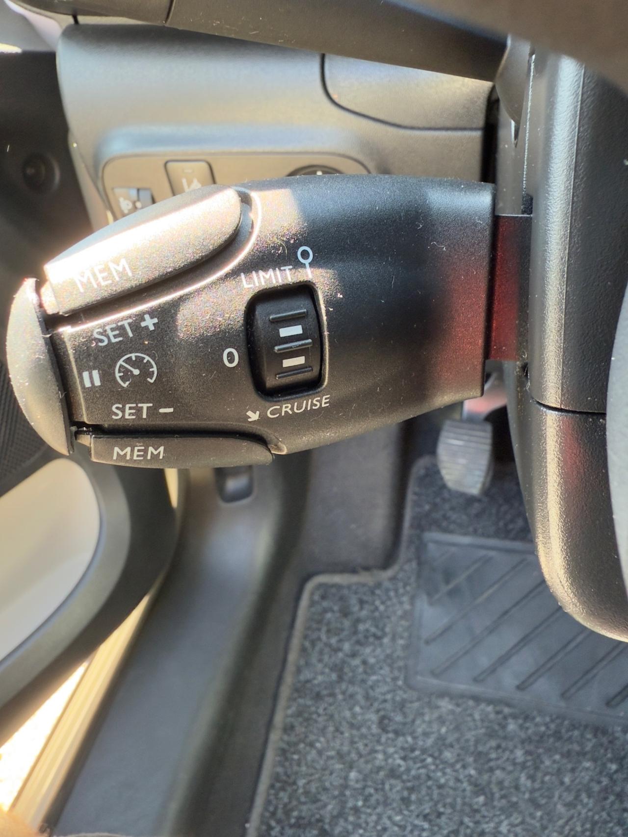 Citroen C3 BlueHDi 100 S&S Business Combi n1