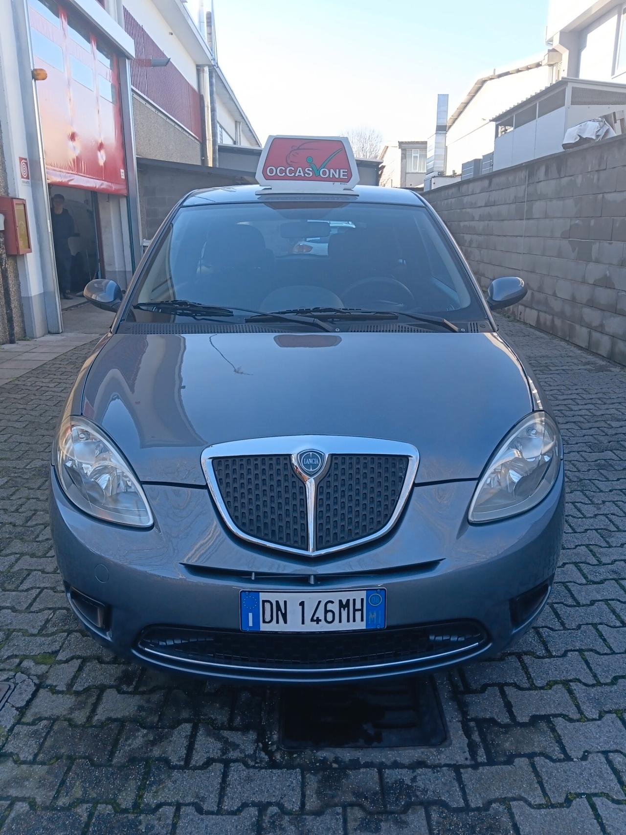 Lancia Ypsilon 1.2 Argento