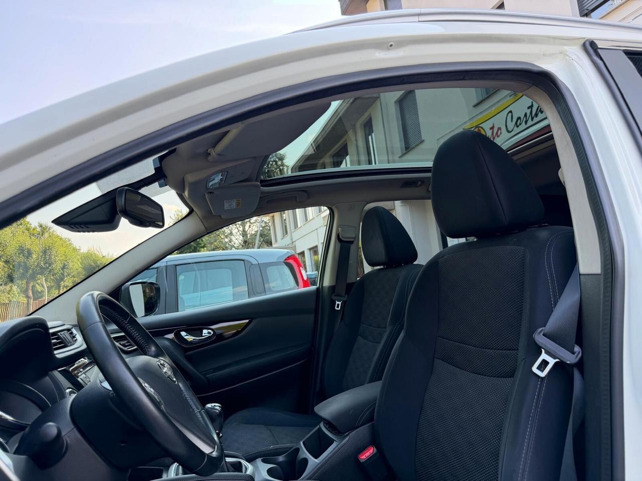 Nissan Qashqai 1.2 DIG-T Tekna TETTO PANORAMICO