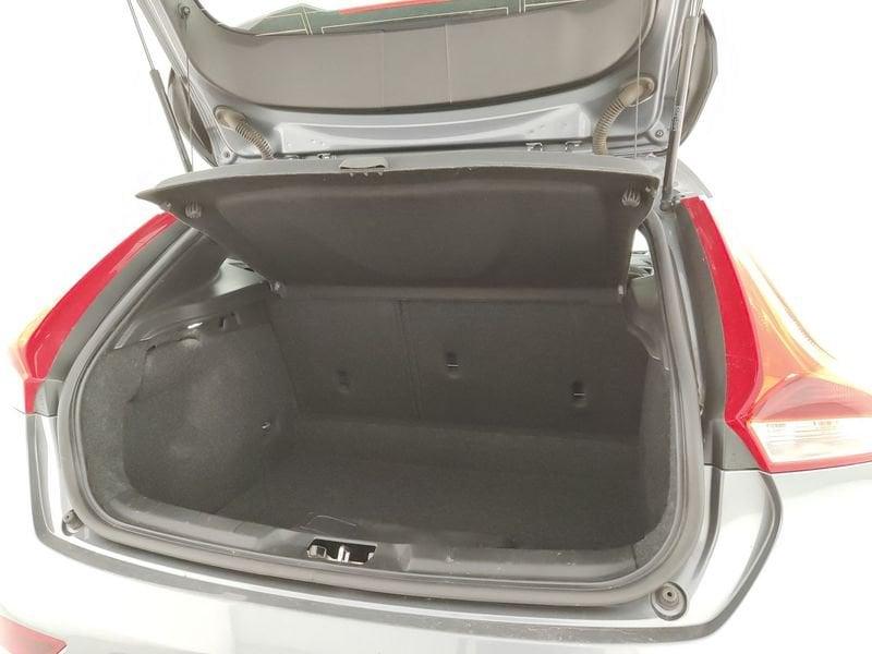 Volvo V40 D2 Geartronic Business