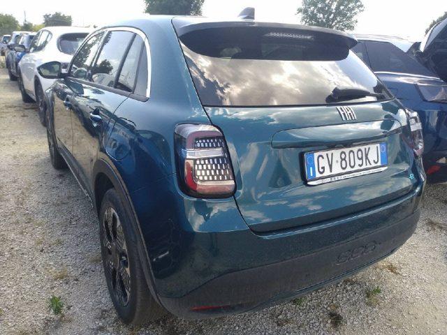 FIAT 600e FIAT 600 - LA PRIMA