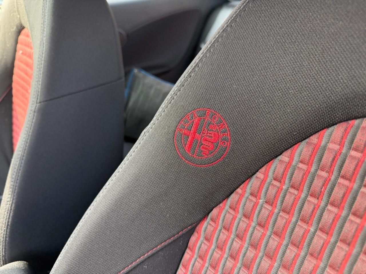 Alfa Romeo MiTo 1.4 T 120 CV GPL Distinctive Sport Pack