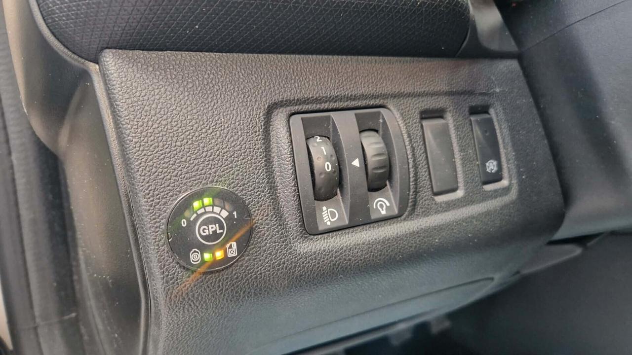 Renault Clio TCe 12V 90 CV GPL S&S Energy Intens