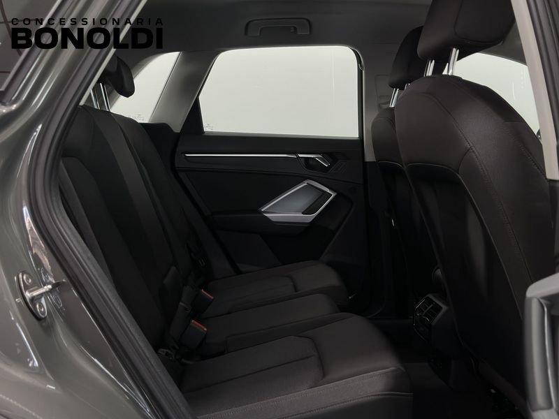 Audi Q3 2.0 35 TDI Business Advanced S Tronic