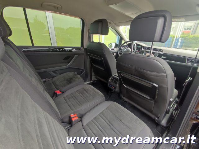 VOLKSWAGEN Touran 2.0 TDI 150 CV SCR Comfortline BlueMotion Technolo