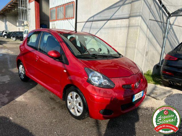 TOYOTA Aygo 1.0 12V VVT-i 5 porte Now