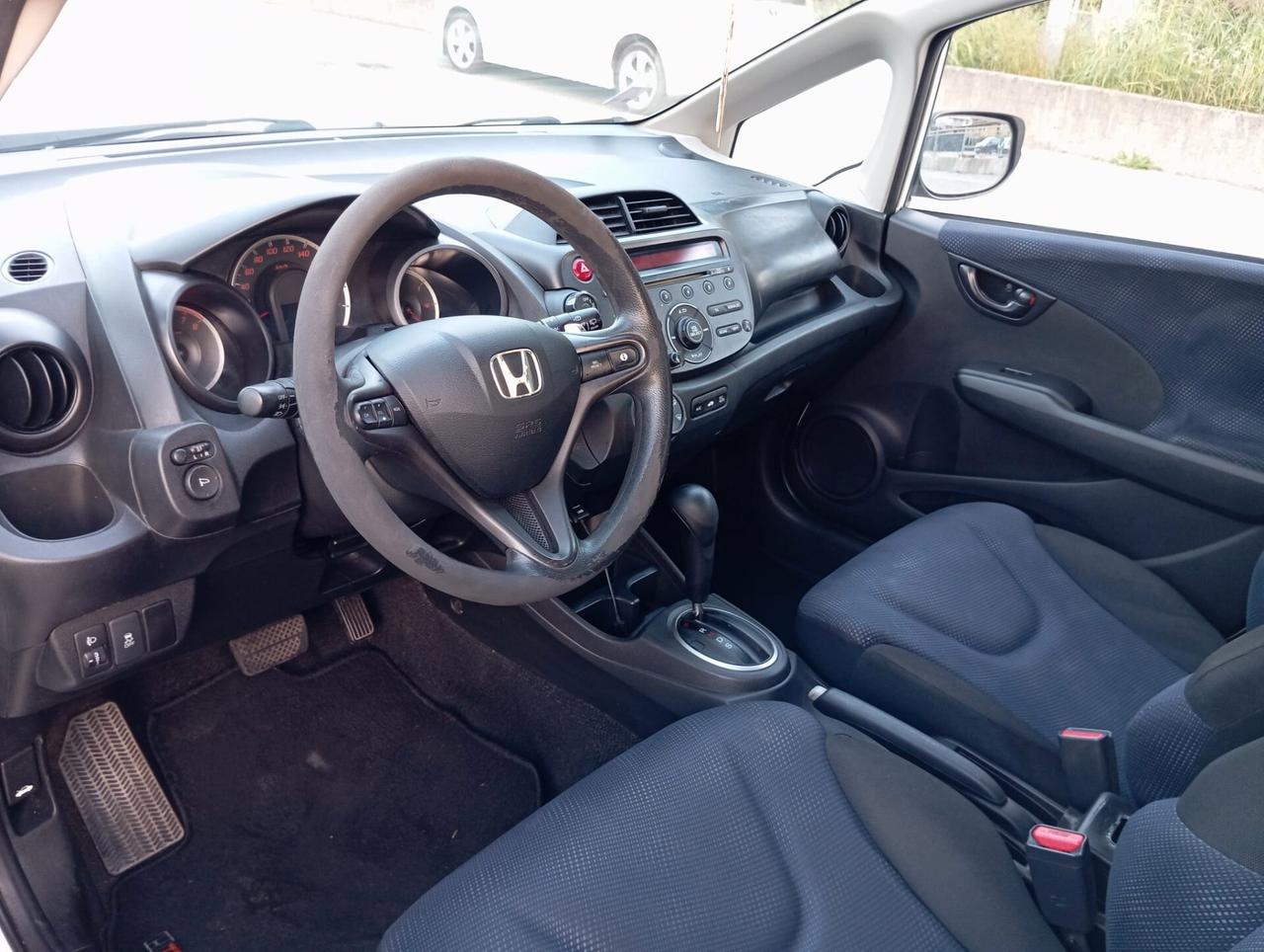 Honda Jazz 1.4 i-VTEC Elegance CVT