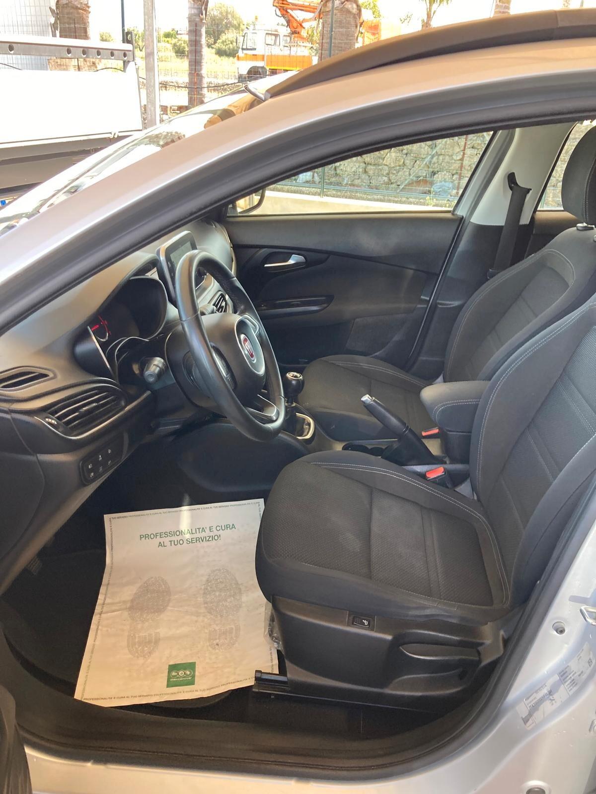 Fiat Tipo 1.6 Mjt S&S SW Lounge