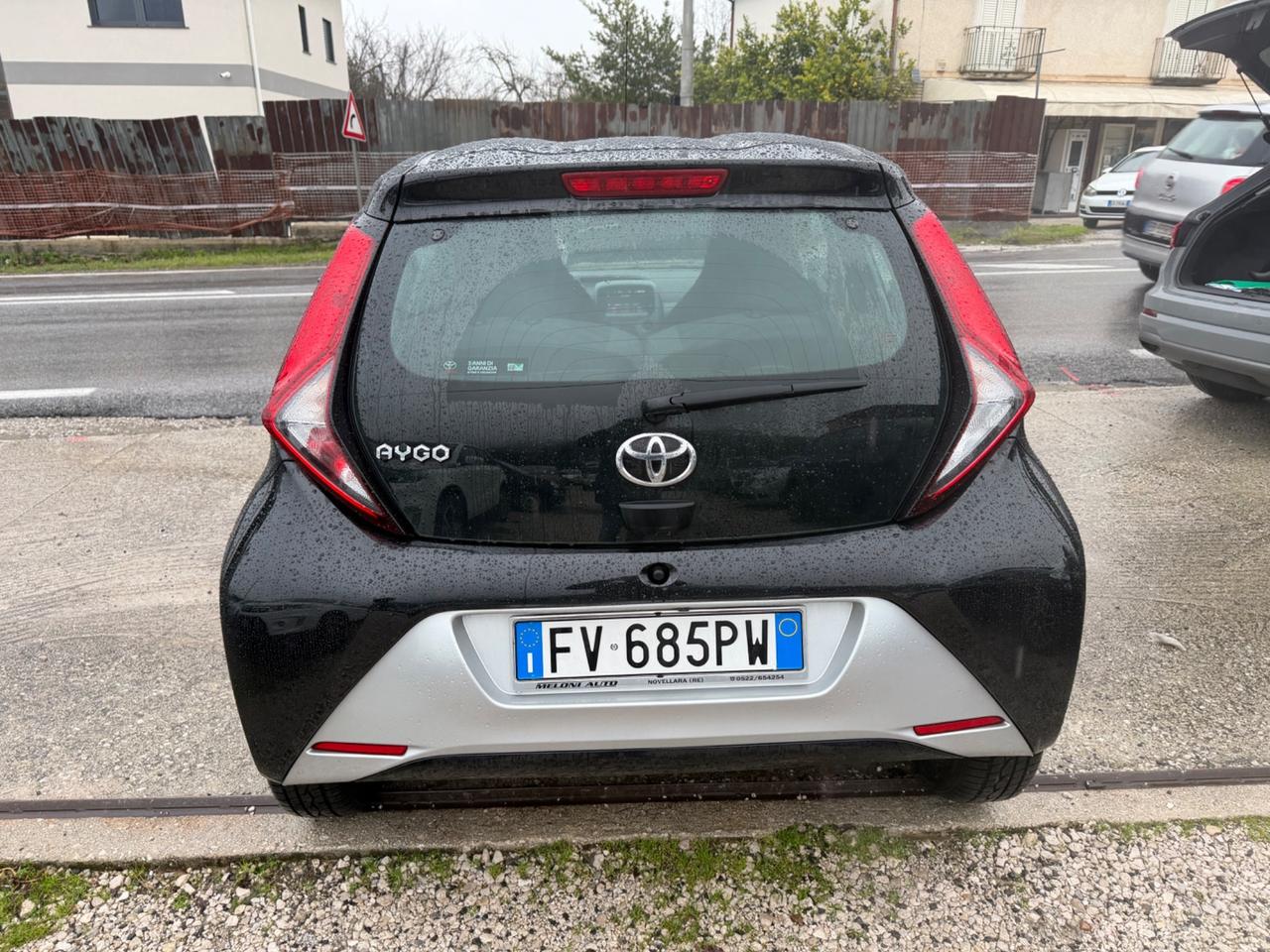 Toyota Aygo Connect 1.0 VVT-i 72 CV 5 porte x-cite solo 27000 km