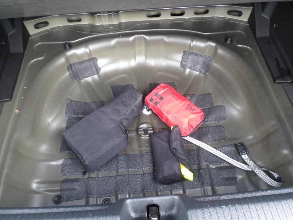 Audi Q2 30 TDI Business