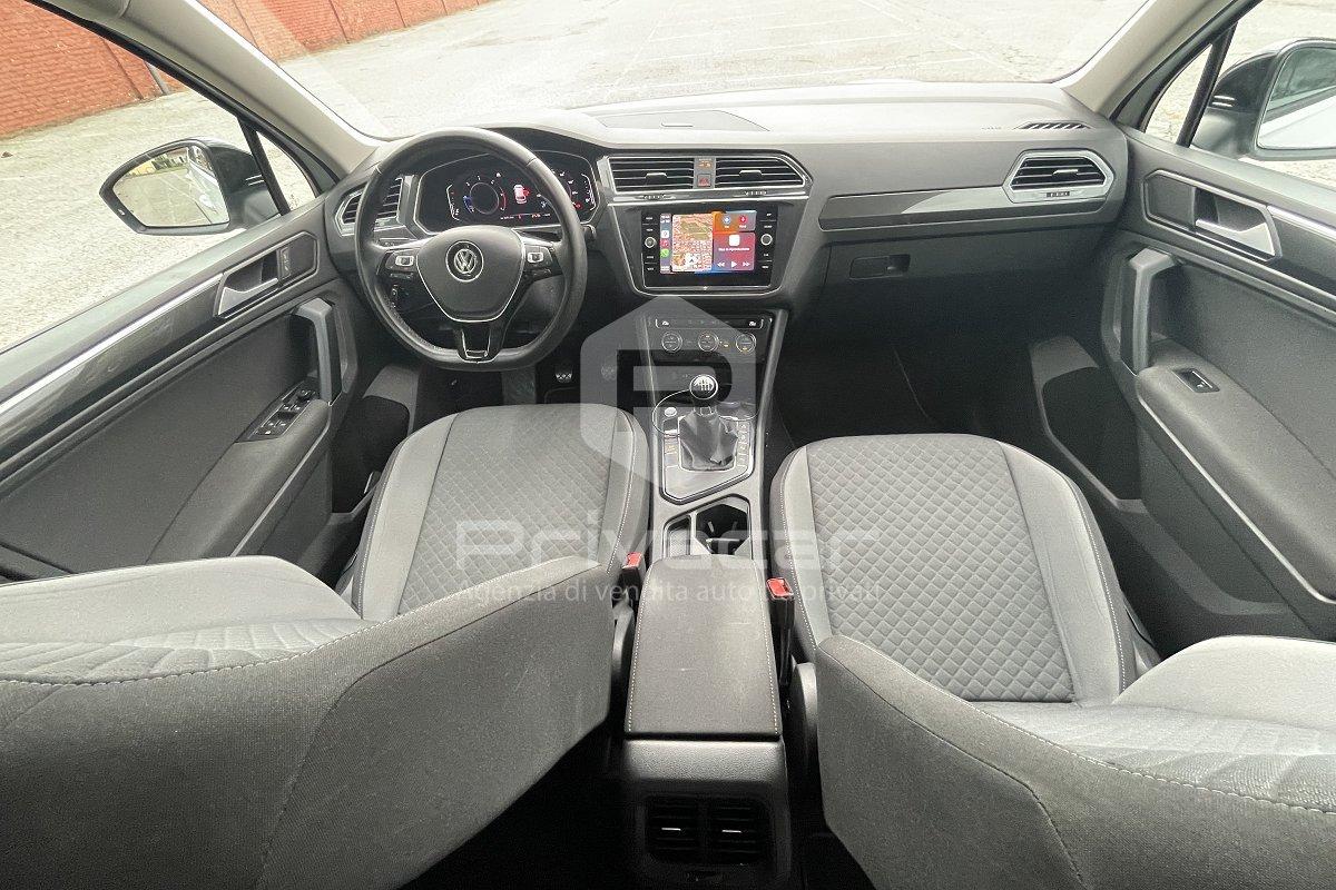 VOLKSWAGEN Tiguan 1.6 TDI SCR Sport BlueMotion Technology