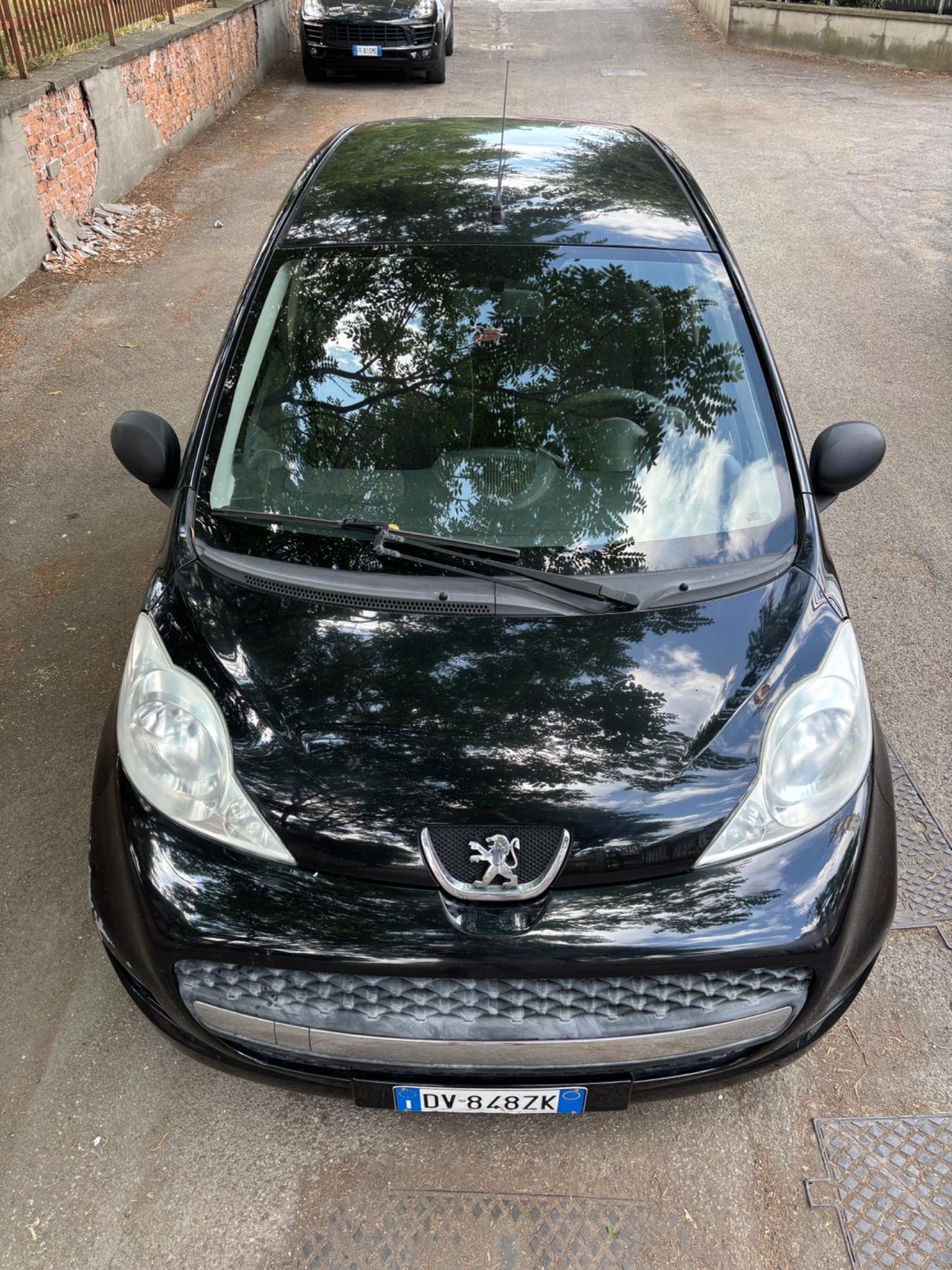 Peugeot 107 1.0 68CV 5p. Sweet Years