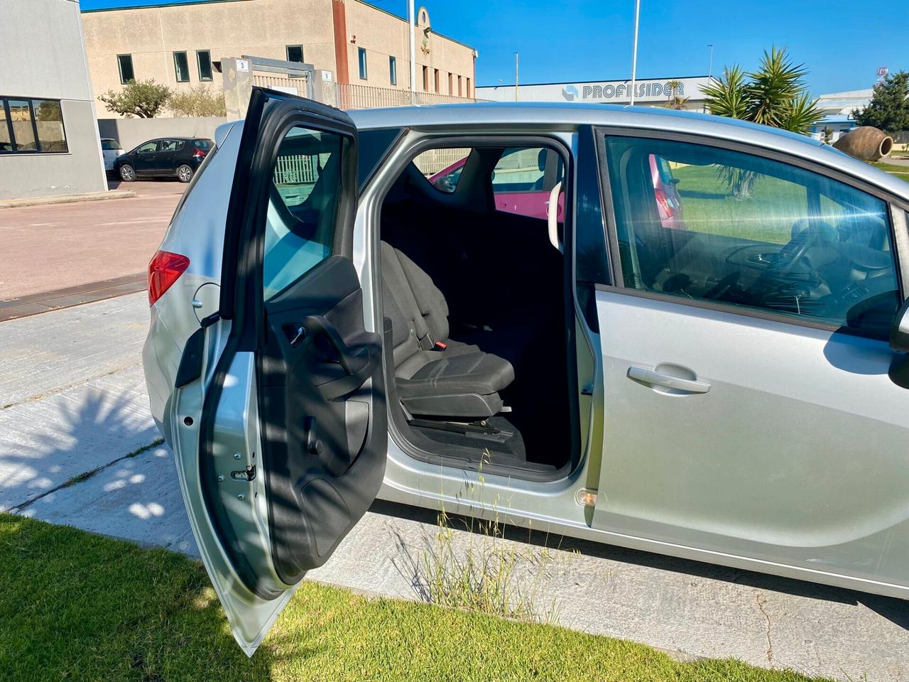 Opel Meriva 1.4 100 cv. Cosmo