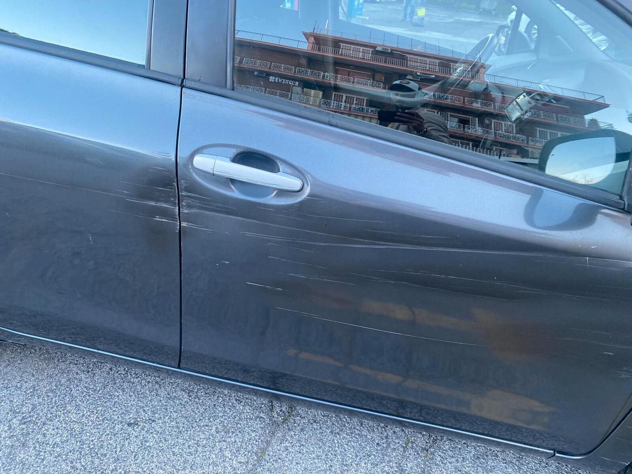 Toyota Yaris 1.4 D-4D DPF 5 porte Sol