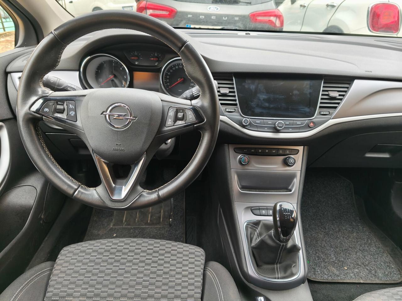 Opel Astra 1.6 CDTi 110 CV SW BUSINESS