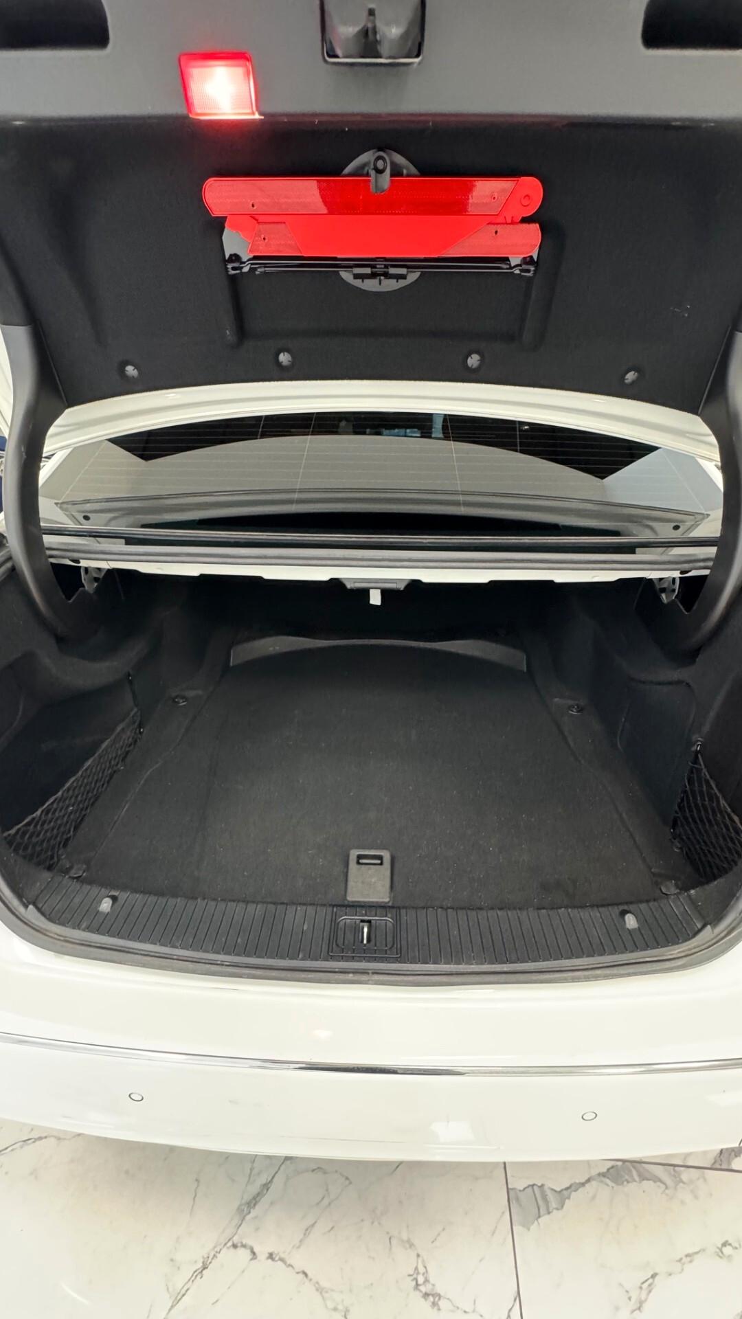 Mercedes-benz E 350 250 CDI BlueEFFICIENCY Executive
