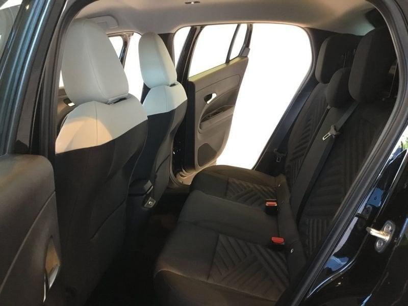 FIAT 600 600 Hybrid 145 CV DCT MHEV Icon MY24 + EXTRA