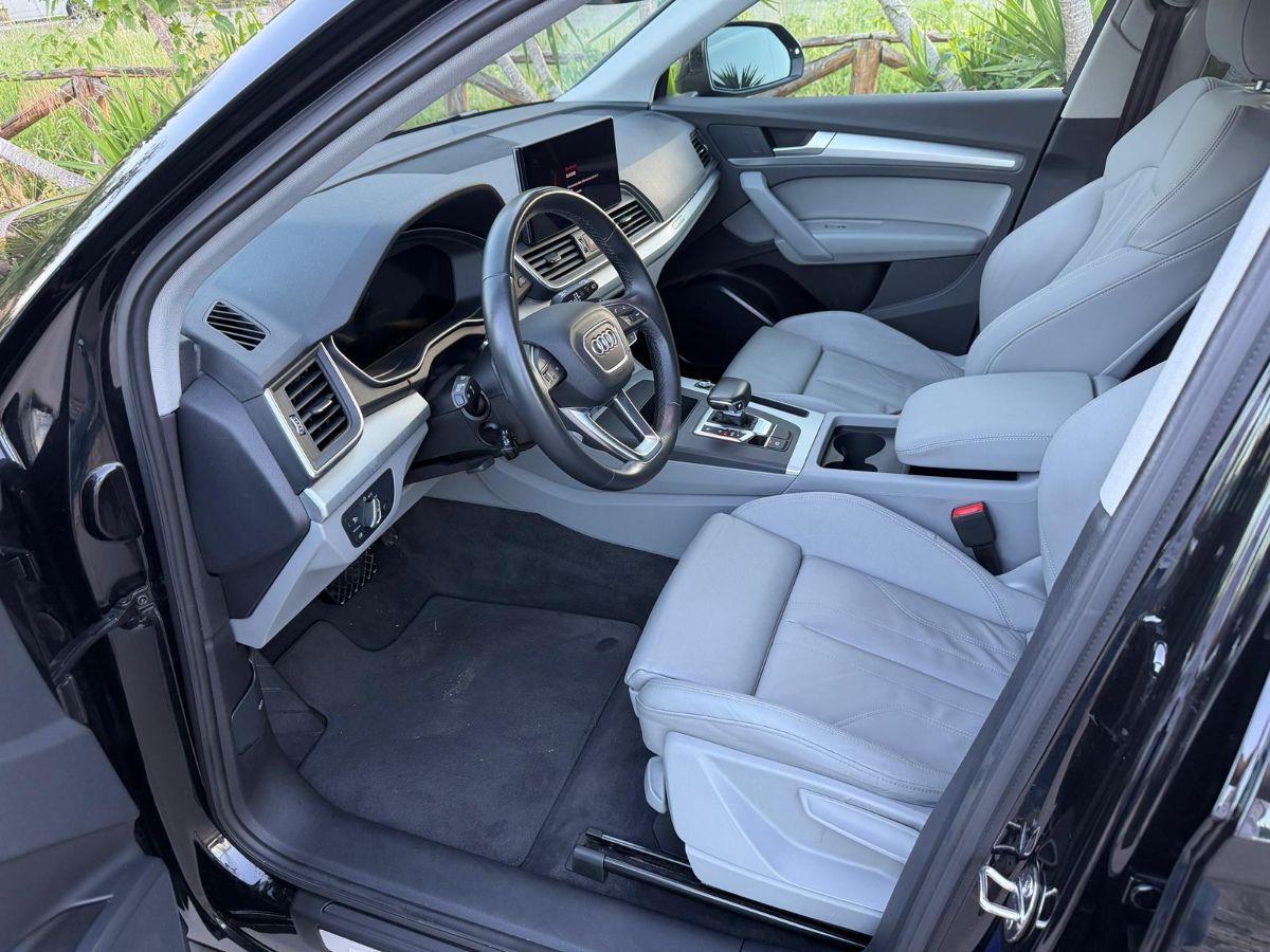 AUDI - Q5 - 40 TDI quattro S tronic S line