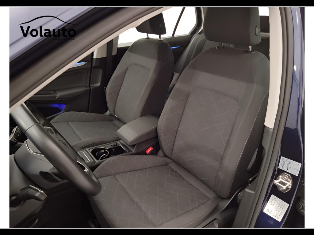 VOLKSWAGEN Golf VIII 2020 - Golf 1.0 etsi evo Life 110cv dsg