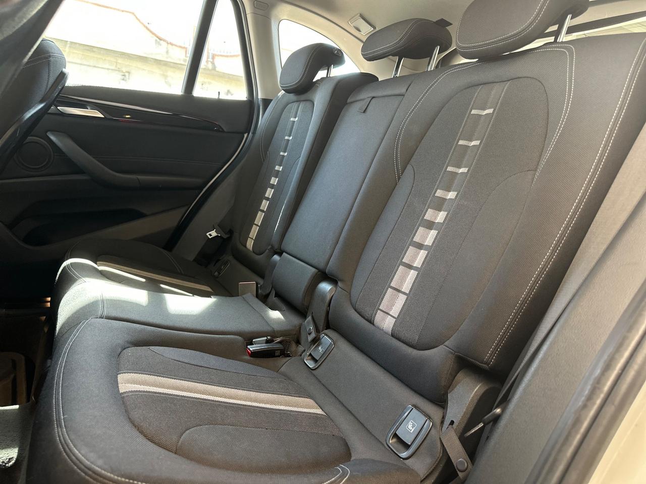 Bmw X1 xDrive20d xLine FULL 2017