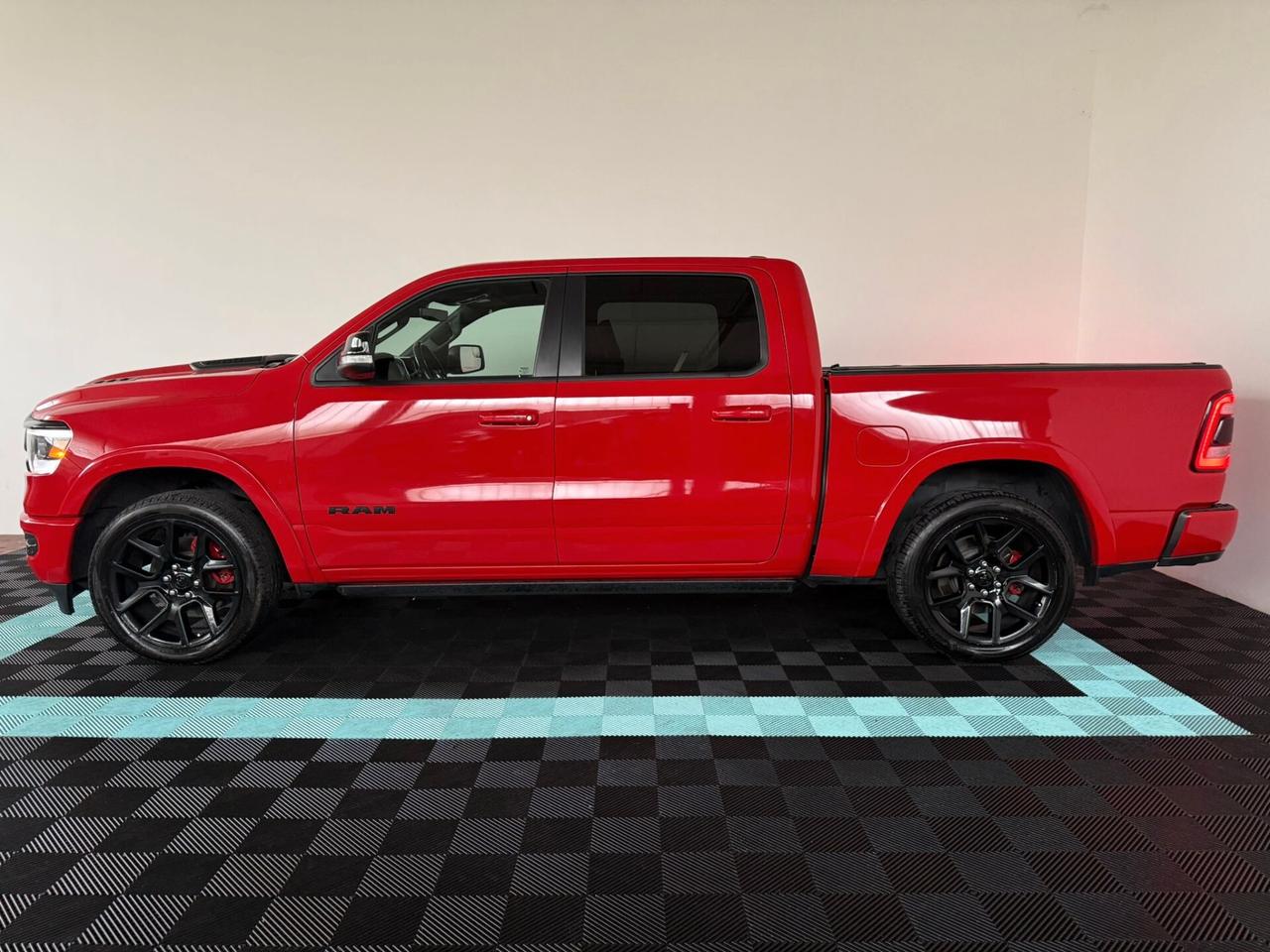 Dodge RAM 1500 5.7 V8 4x4 LARAMIE