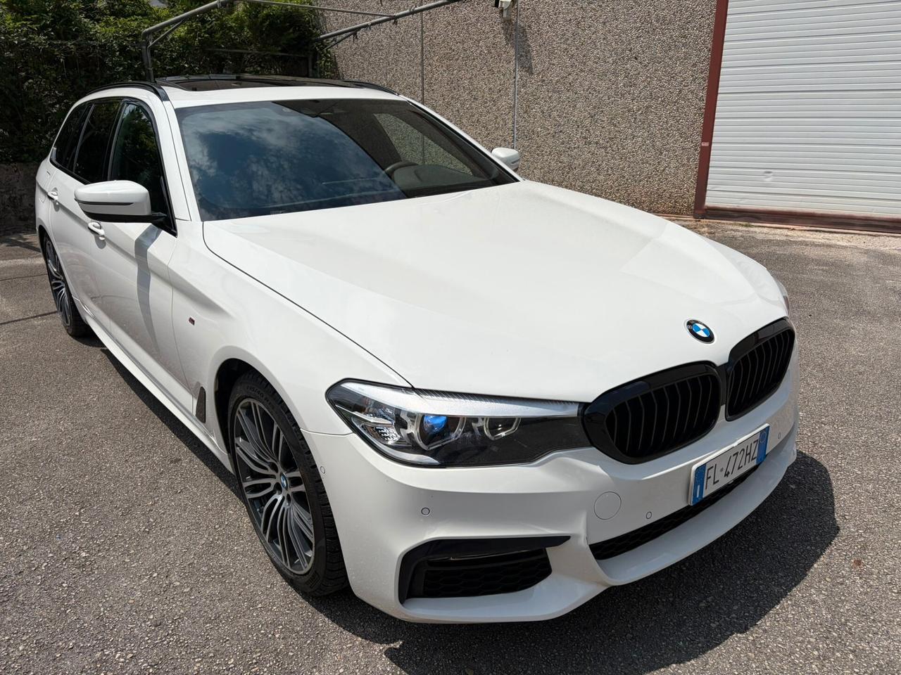 BMW 520d Xdrive Msport "MAI VISTA UNA SIMILE"