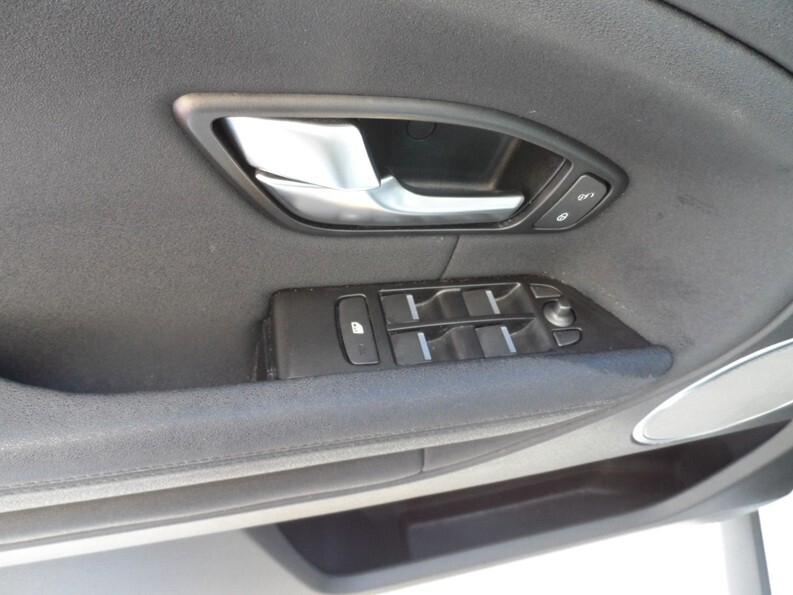 Range Rover Evoque 2.0 TD4 150 CV 4x4 Pure