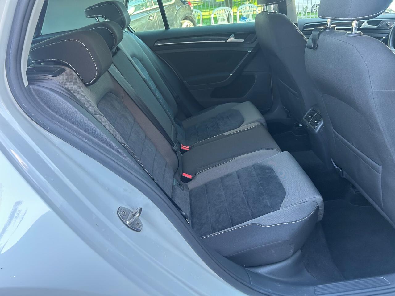 Volkswagen Golf 1.6 TDI 110 CV 5p. Executive BlueMotion Technology