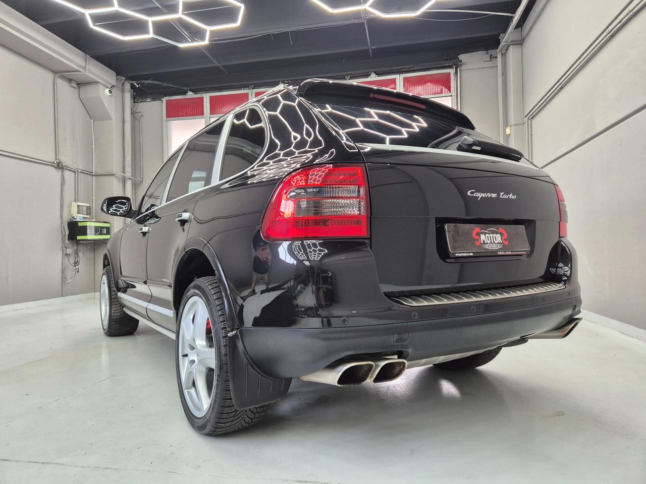 Porsche Cayenne 4.5 cat Turbo