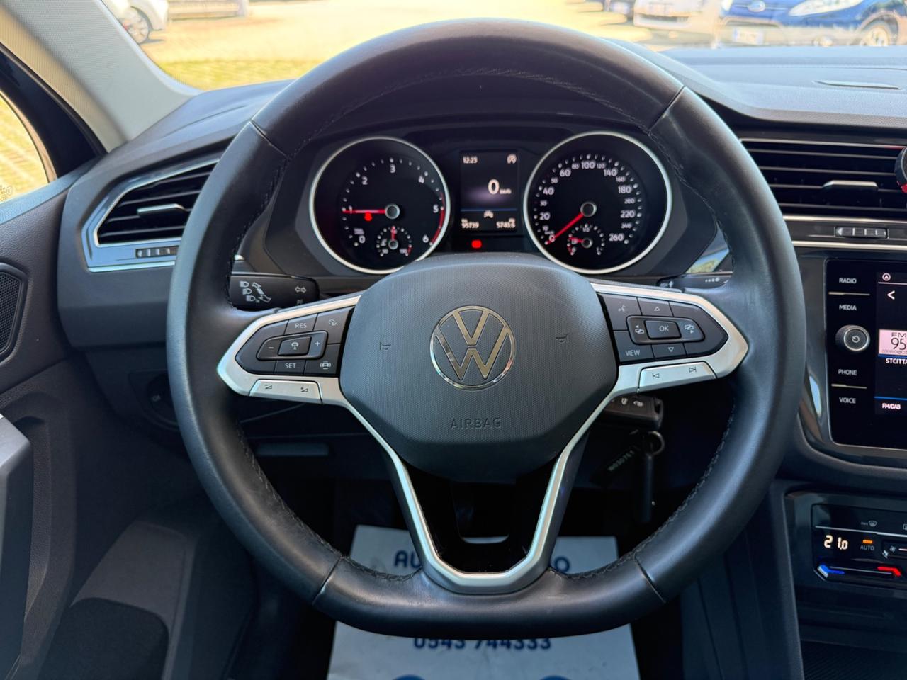 Volkswagen Tiguan 2.0 TDI SCR Life OK NEOPATENTATI in arrivo