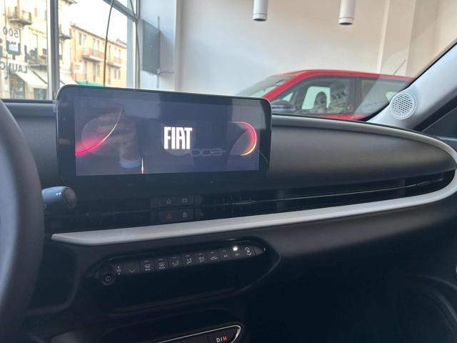 FIAT 600 Hybrid 100 CV DCT MHEV KM0