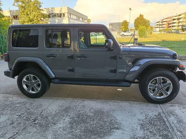 Jeep Wrangler Unlimited 2.2 Mjt II Sahara