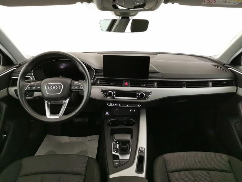 Audi A4 Avant 35 2.0 tdi mhev Business Advanced 163cv s-tronic