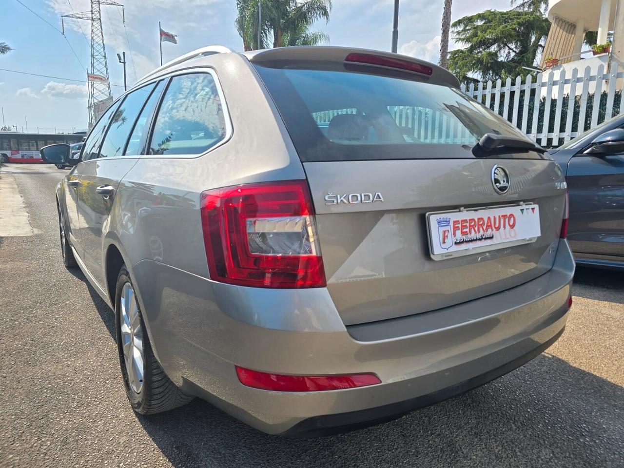 Skoda Octavia 1.4 TSI Executive G-Tec 110CV