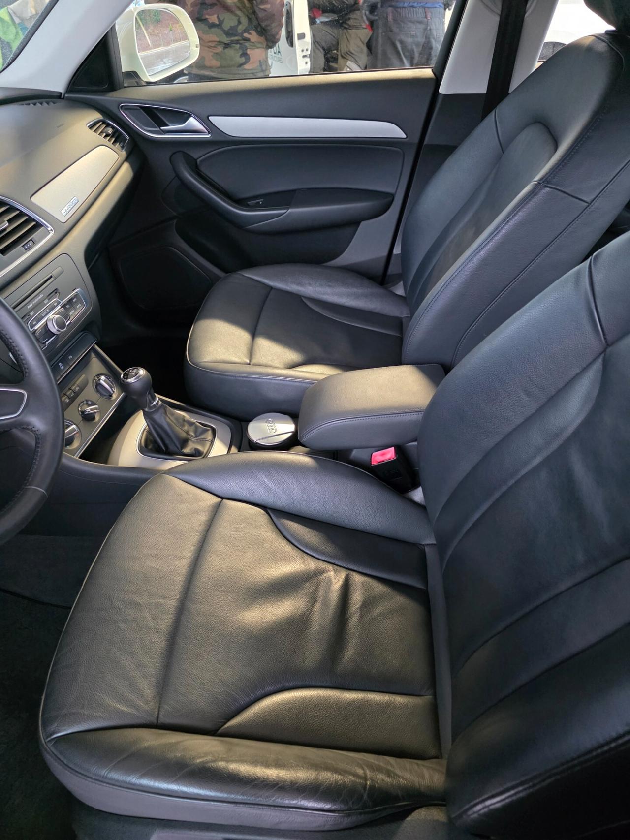 Audi Q3 2.0 TDI 4x4 perfetta e garantito 12 mesi