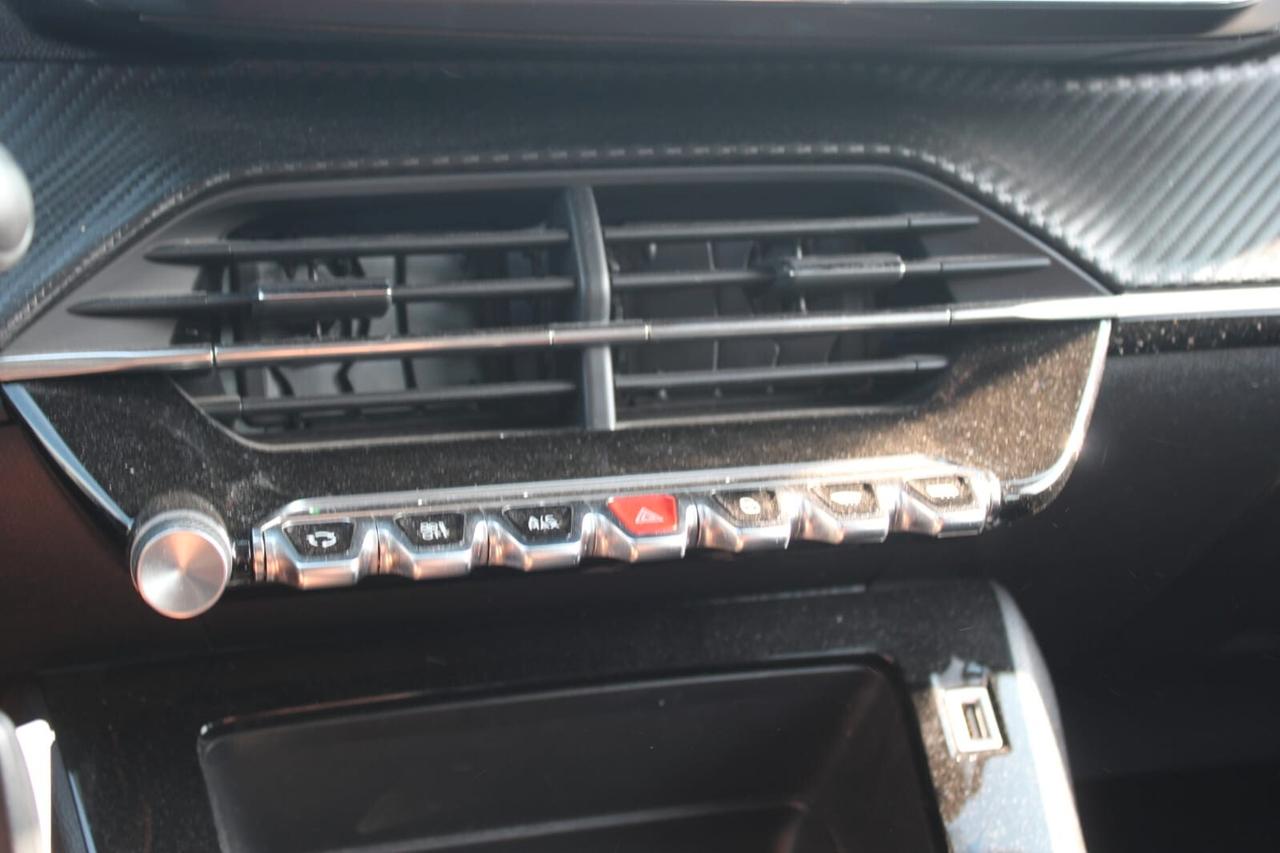 Peugeot 208 BlueHDi 100 Stop&Start 5 porte GT Pack