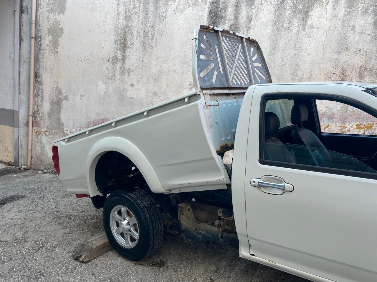 Great Wall Motor Steed 2.4cc gpl(PRIVATO)-2012