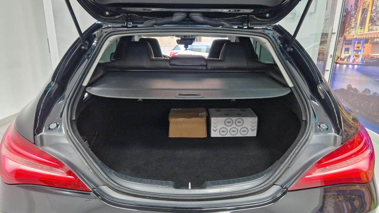 Mercedes-benz CLA 200 d Automatic Premium