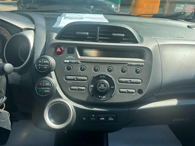 HONDA Jazz 1.4 i-VTEC Elegance