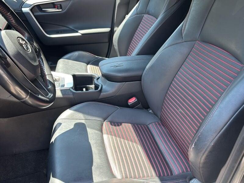 Toyota RAV4 Plug-in 2.5 PHEV E-CVT More Dynamic AWD-i