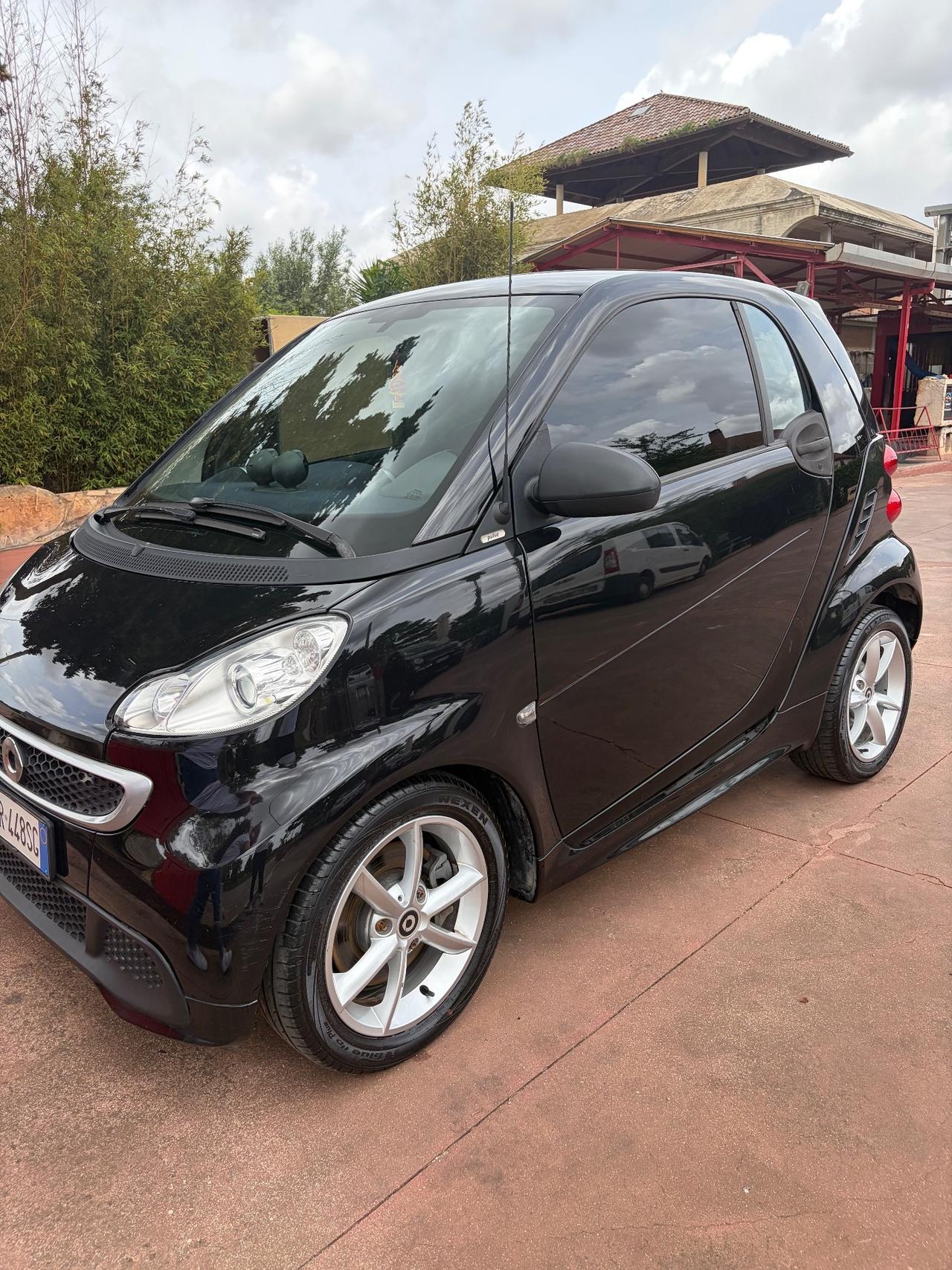 Smart ForTwo 1000 52 kW coupé passion