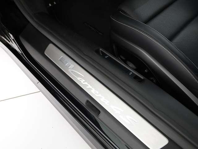 Porsche 992 coupe 3.0 carrera 4s auto