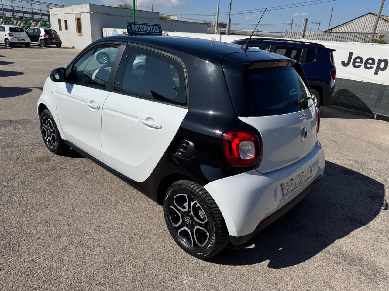 Smart ForFour 70 1.0 Youngster