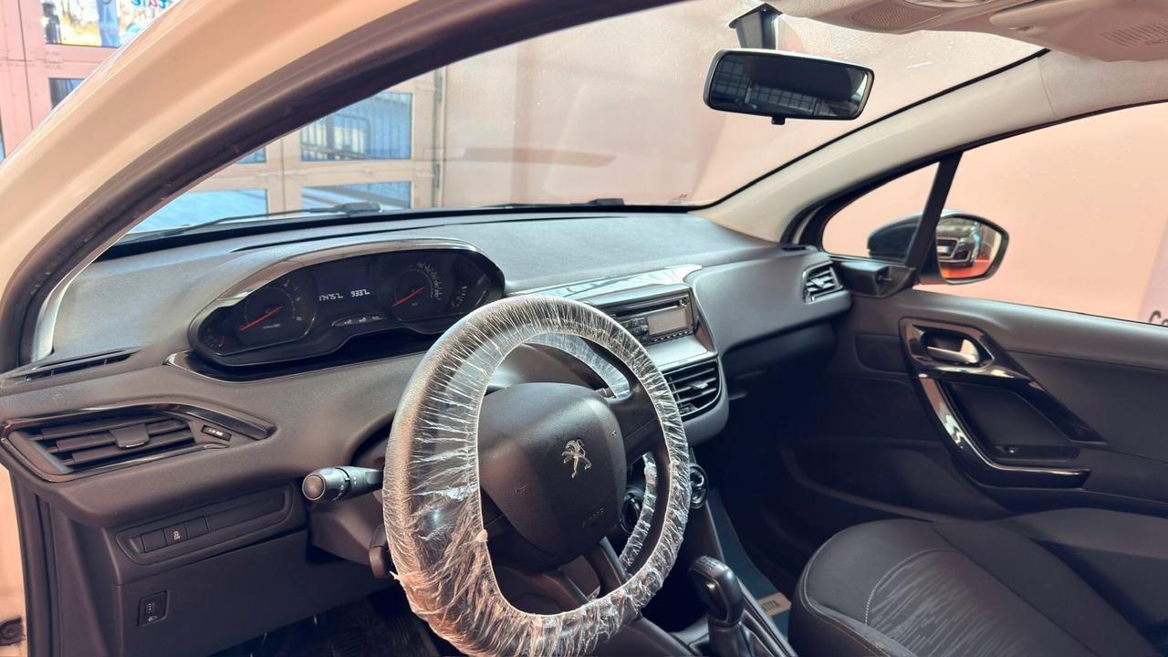 Peugeot 208 1.4 HDi 68 CV 5 porte Van