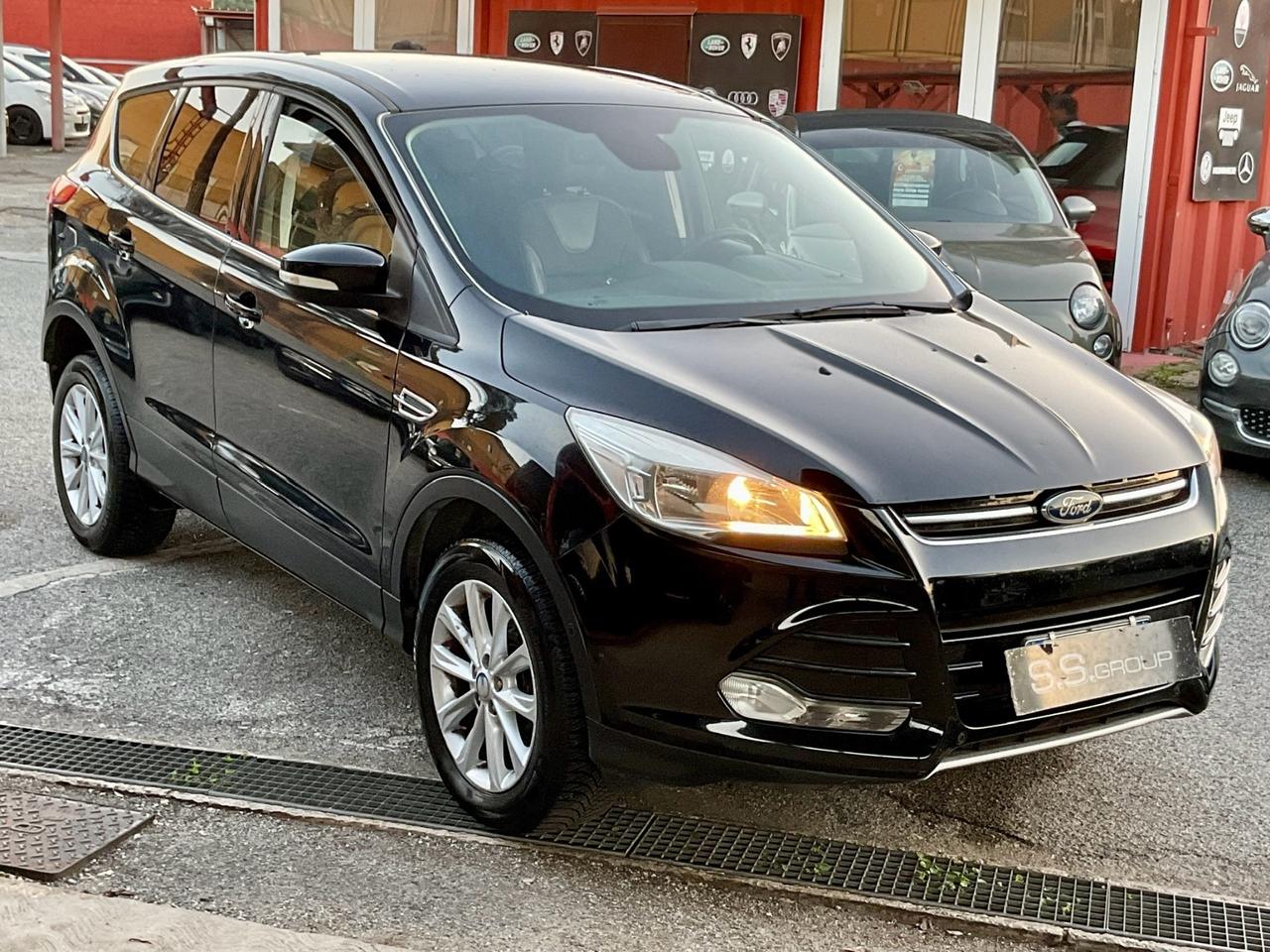 Kuga 2.0 TDCI 150 CV-4WD Powershift-unipro