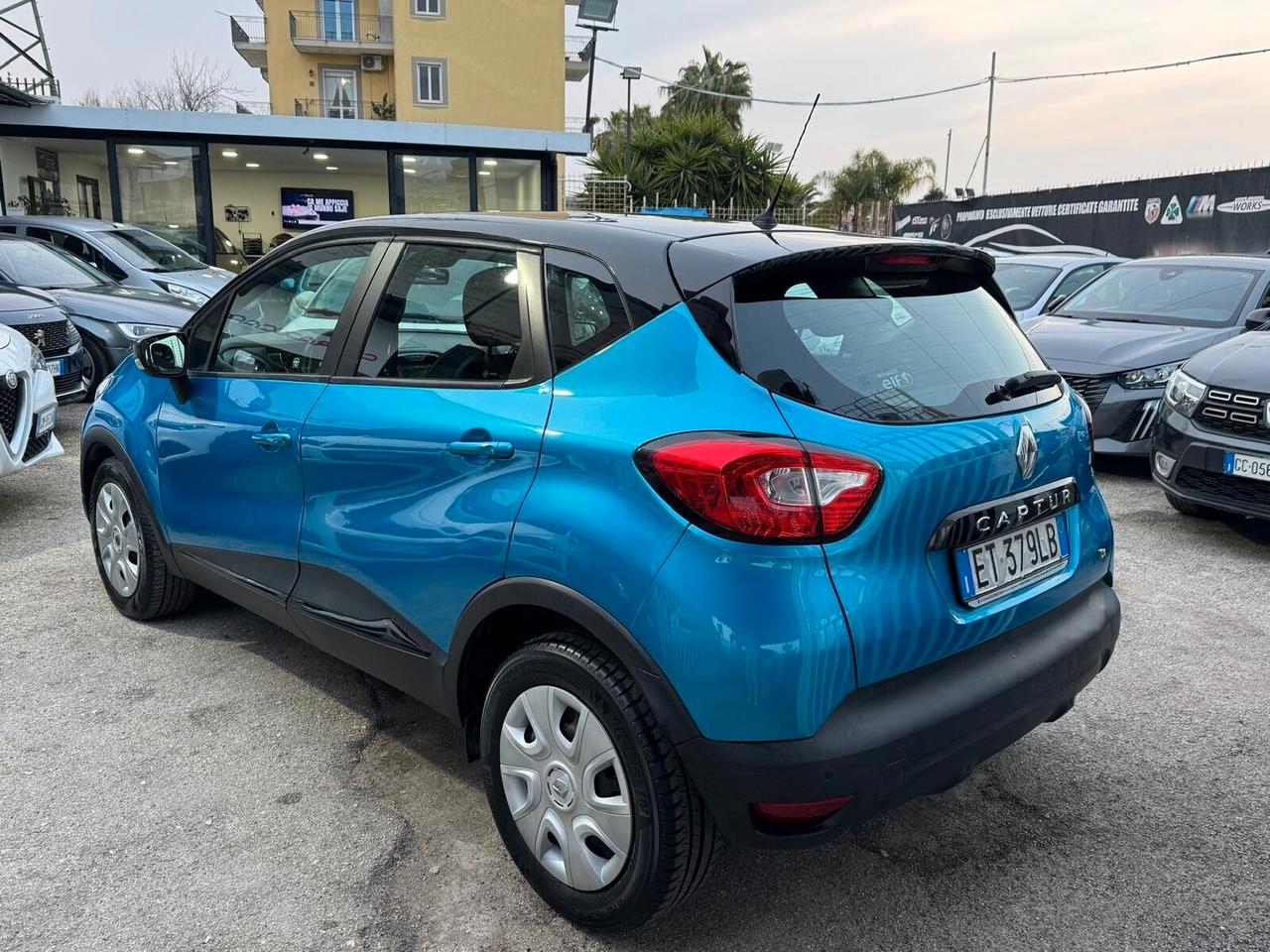 RENAULT CAPTUR 0.9 BENZ S&S 90CV 130000KM